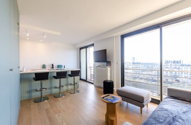 Parisian Home | Studio | Bastille - Faubourg St Antoine