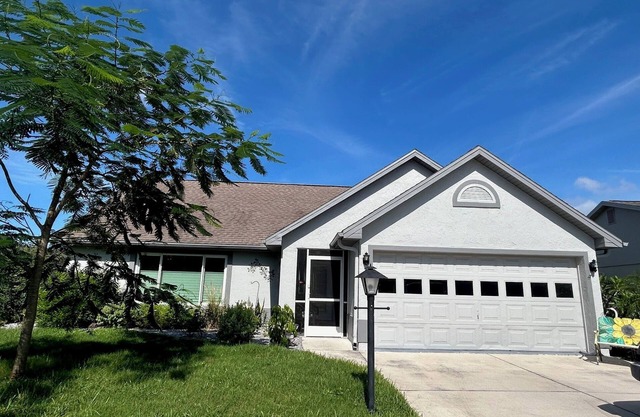 Park Forest Villa, over 55, community pool, clubhouse available for winter 25/26