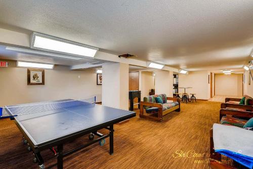 Park Meadows 2C by Ski Country Resorts