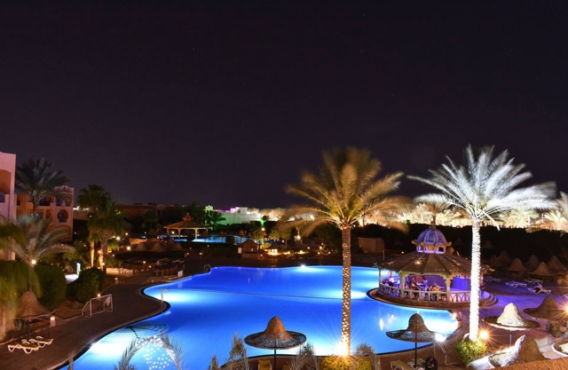Parrotel Aquapark Resort