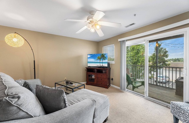Pavillions 309 condo in Ocean View