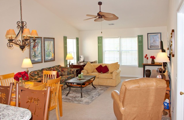 ❤️ Pawleys True Blue Villa, Near Beaches, Golf, Pools HotTubs, Screened Porch🌴