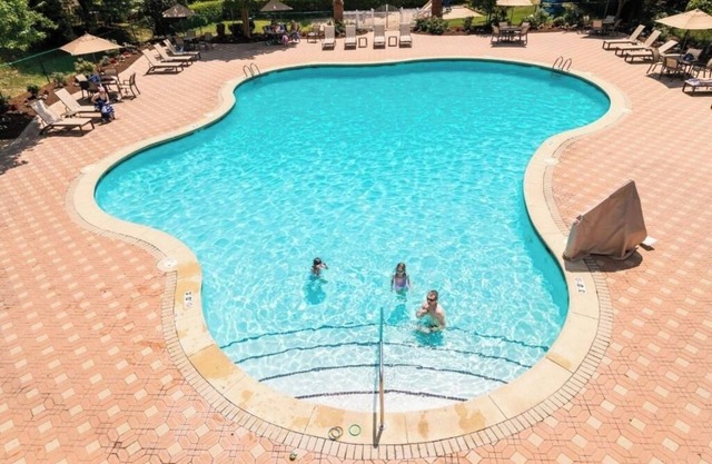 Peaceful 2BR Getaway w/Washer/Dryer + Minutes from Busch Gardens | 2 Units