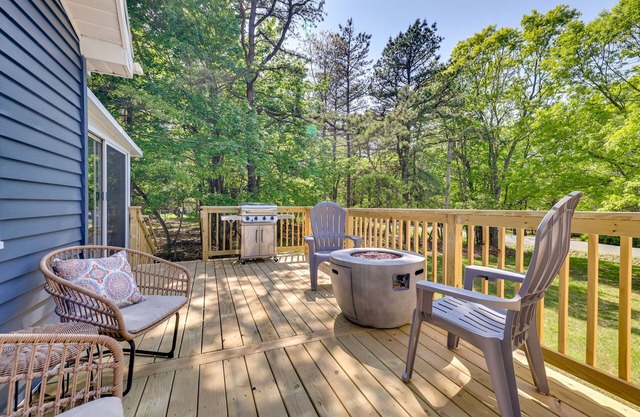 Peaceful Albrightsville Home w/Pool + Lake Access