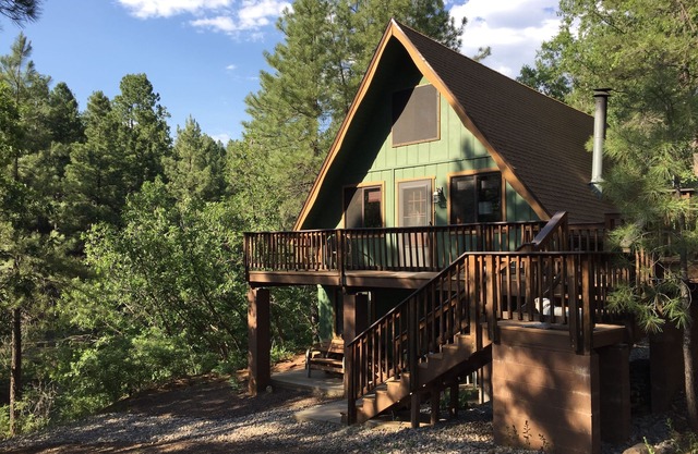 Peaceful Cabin on Munds Canyon with Open Forest from the Decks