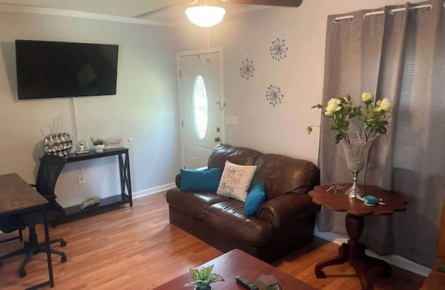 Peaceful Comfort Home ideal for work trips and vacation.