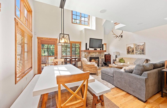 Peaceful Escape Townhome - Ski-In Ski-Out | 2B With Bonus Space