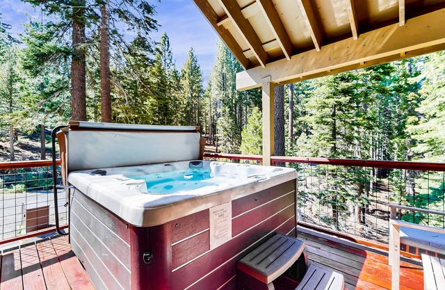 Peaceful Mountain Getaway w/3 Decks & Hot Tub, Near Slopes, Hiking & Lake
