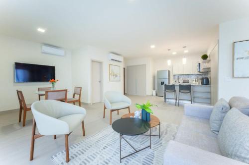 Peaceful Studio for Rent with Prime Park Views in Panama City
