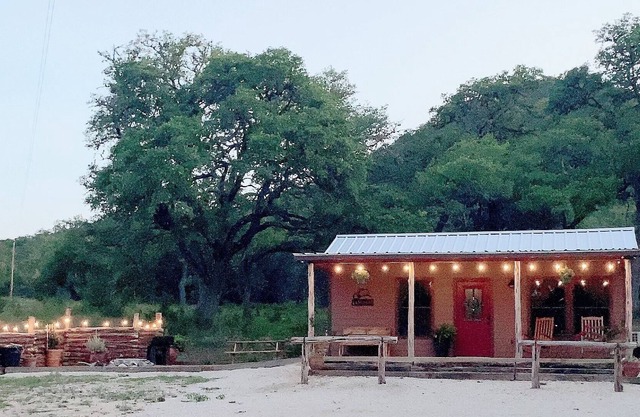 Peaceful Vaquero Cabin