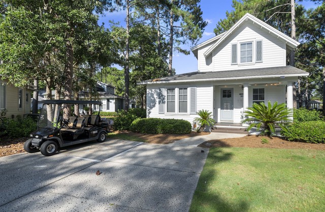 Peak Weeks Open - 6 Seater Golf Cart Included!