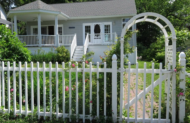 Peaks Island, easy to get to and harder to leave