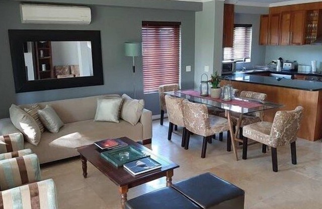 Pearl Valley Atolosa