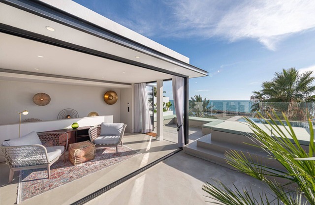Pedregal - Holiday Home in Malaga