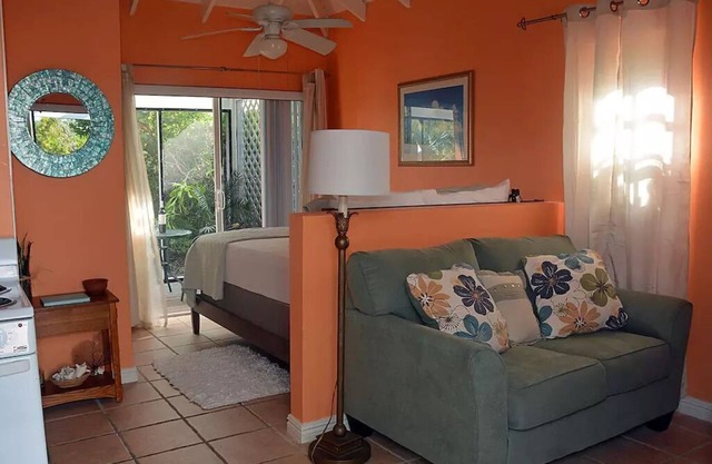Pelican Cottage - Bikes Included!