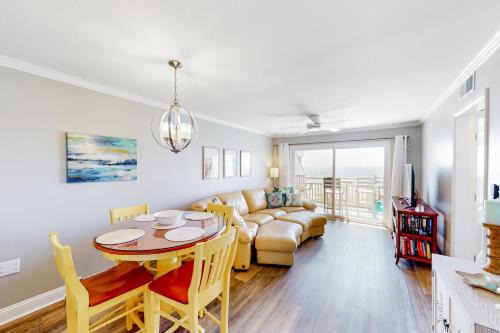 Pelicans Penthouse