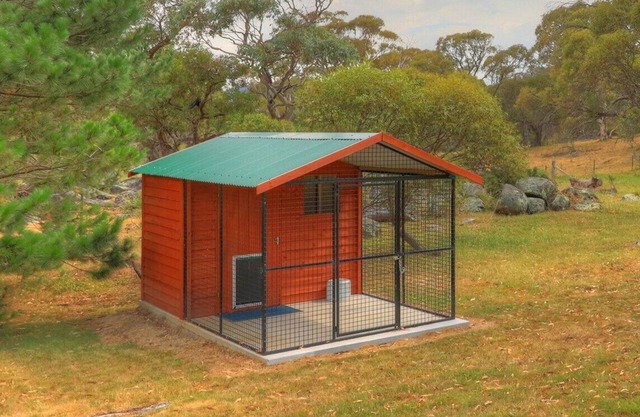 Pender Lea Chalets- Park Cabin
