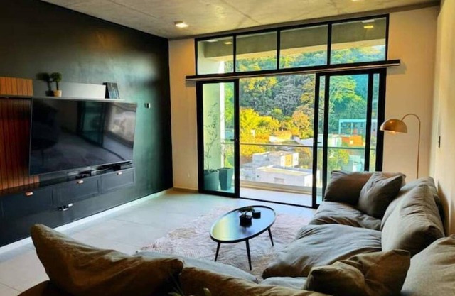 Penthouse-Style Spacious 2bd 2bth in Luxury Park Tower Condo - Nuevo Cuscatlan