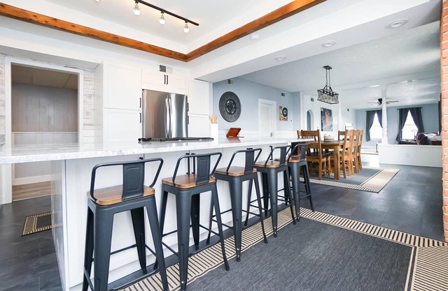 Penthouse Suite* 5-mins to Cedar Point