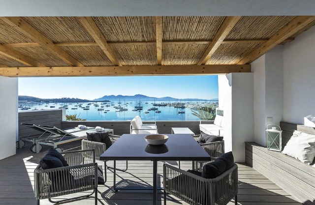 PENTHOUSE WITH SPECTACULAR VIEWS