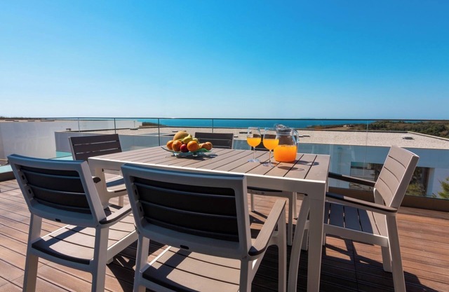 Peralta Beach - Linked Villa 12B with Private Pool