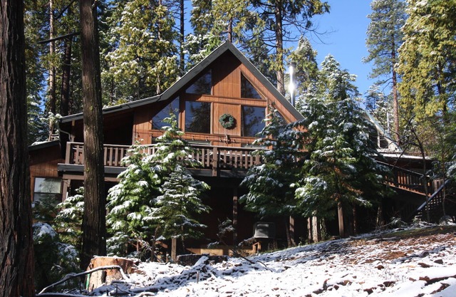 Perfect Cabin for Family Holiday Gatherings - convenient Arnold BLS location!