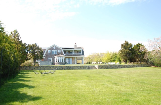 Perfect Family Retreat With Ocean Views, Heated Pool, And Private Beach Access!