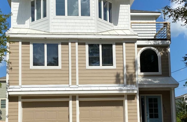 Perfect Family Vacation Home with ELEVATOR. Partial ocean/lake views.