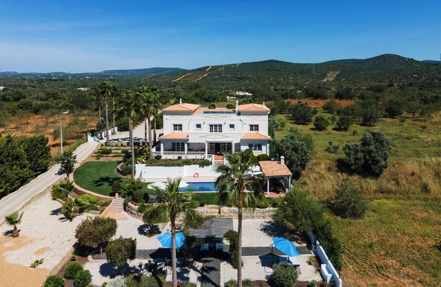 Perfect for a relaxing holiday in the Algarve.