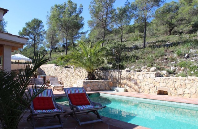 Perfect holiday Sitges, private villa, pool, beach, lots of character!