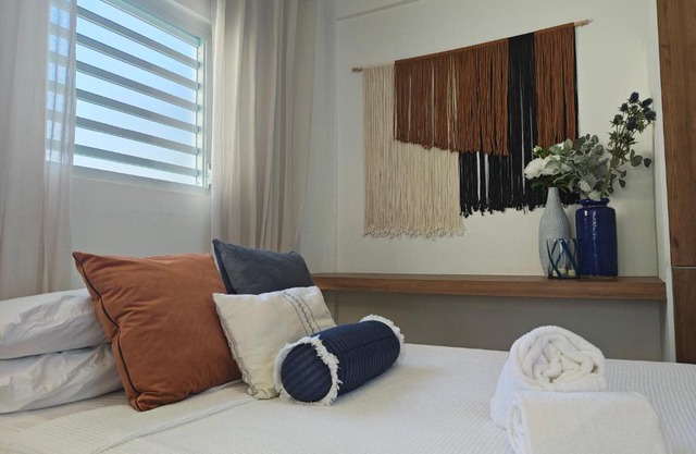 Perfect Homebase Studio Near Beach