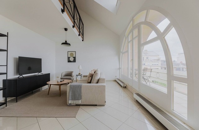 Perfect Kirchberg 2BR w/Elev, Balcony, & City View, by Blueground