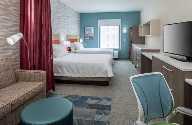 Perfect Spot for Unwinding! Onsite Pool, Pet-Friendly Property, Free Breakfast!