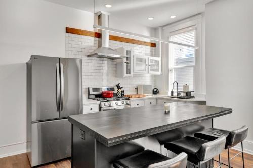 Perfect Stay in Louisville Vibrant Highlands