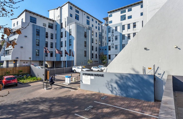 Perfectly Located 1 Bed Apt | Corporate Traveller