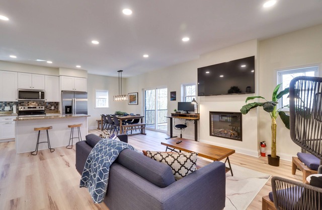 Pet-Friendly Basye Vacation Rental w/Fireplace!