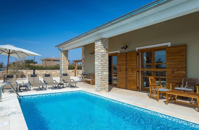 Pet friendly home in Svetvincenat