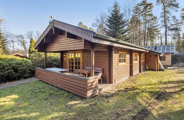 Pet friendly home in Haren with WiFi