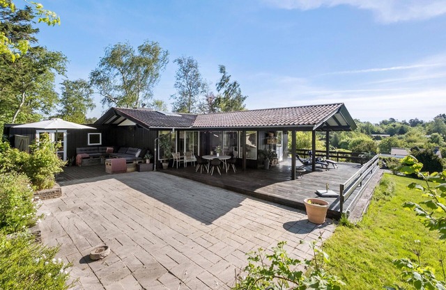 Pet friendly home in Vejby with WiFi