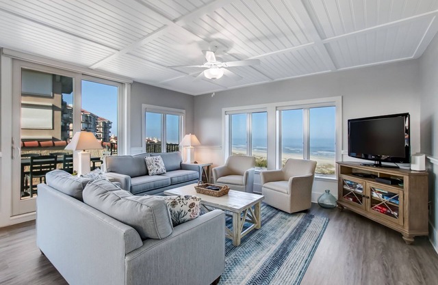 Pet Friendly | Oceanfront | Updated End Unit Sea Dunes | Spectacular Views | Beautifully Decorated