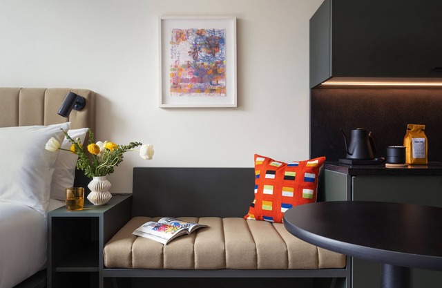 Pet-friendly Property, Queen Room at Penny Williamsburg