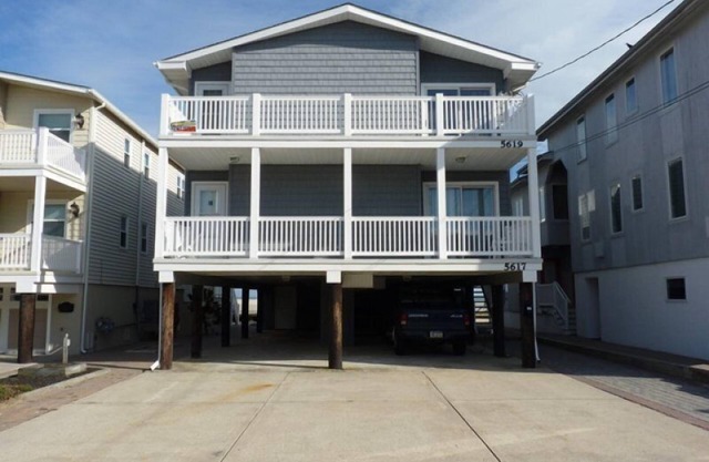 PET FRIENDLY - This lovely 1st floor beachfront condo is located on one of Ocean City
