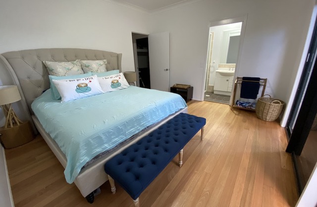 PET FRIENDLY 🐾 WATERFRONT HOME 🏖POTTSVILLE BEACH