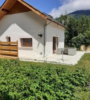 Petite maison bien vivre au coeur de la montagne