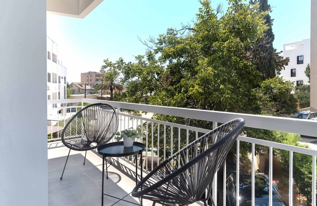 Phaedrus Living: City Breeze Residences Urbanity