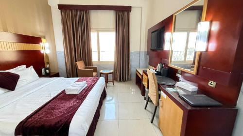 Phoenix Retreat Deira By Dancenter