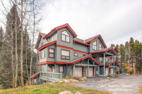 Pine Creek J by Ski Country Resorts