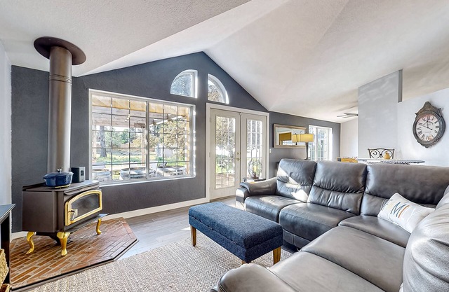 Pine-Perfected Paradise: Your Family's Relaxing Escape at the Bird House