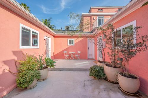 Pink Revival Historic Remodeled Bungalows Heart of Hollywood