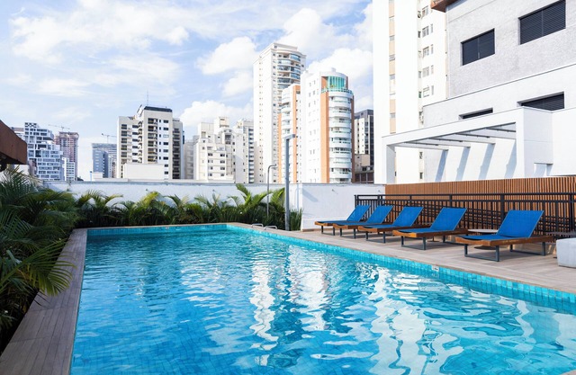 Piscina AC Pinheiros - Brazilian Corner